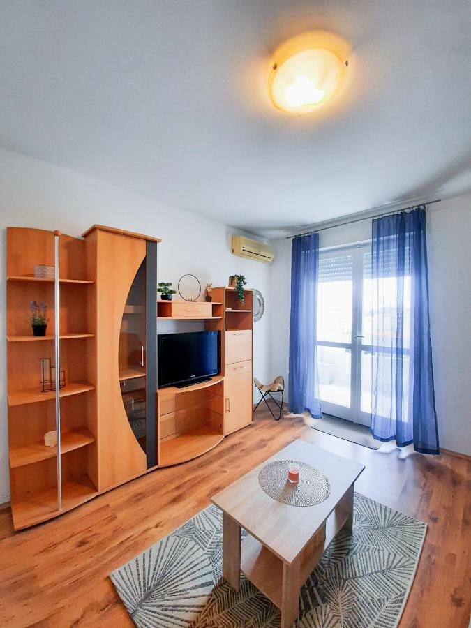 Apartment Lola Spalato Esterno foto